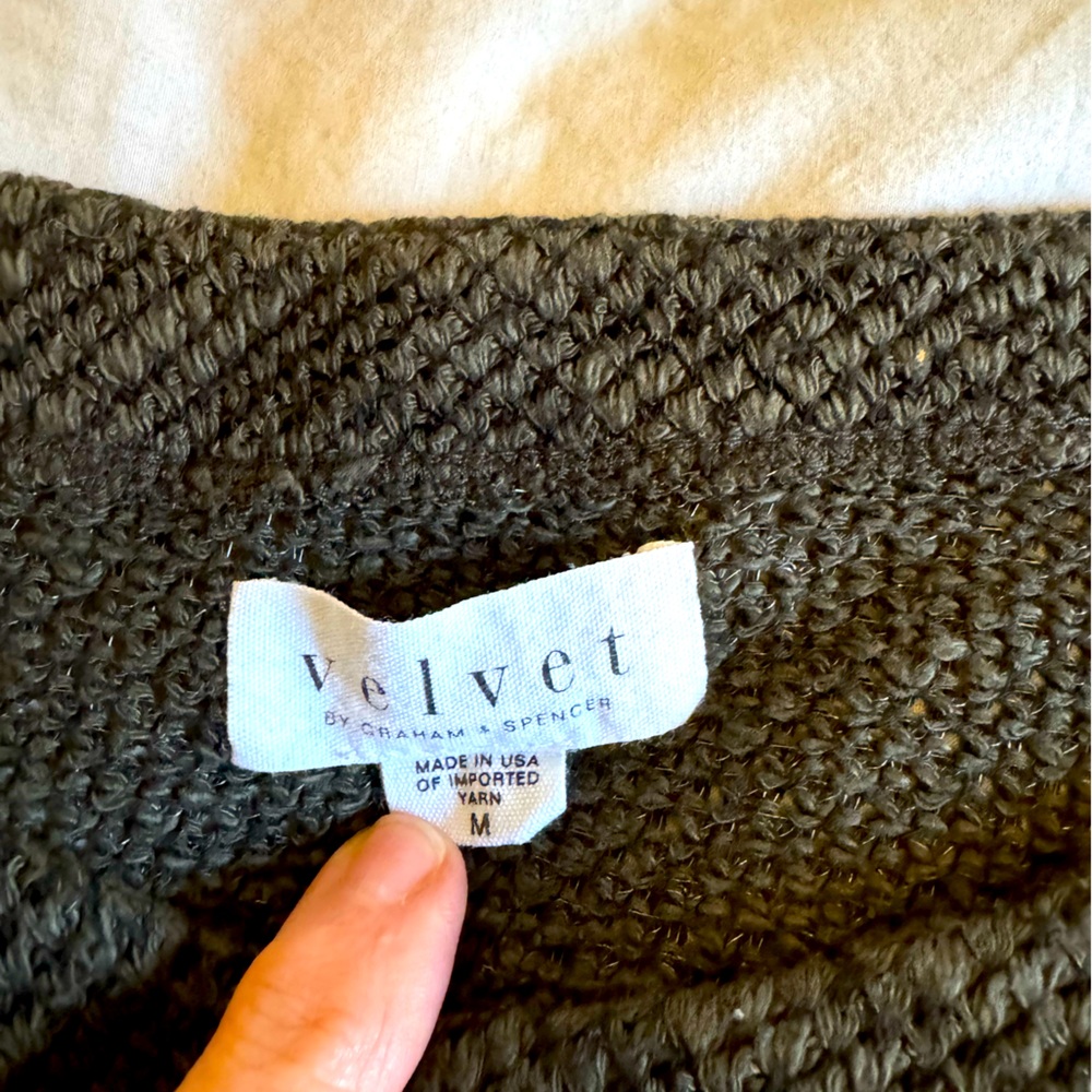 Velvet by Graham & Spencer dark khaki cotton sweater with flared sleeves. M.